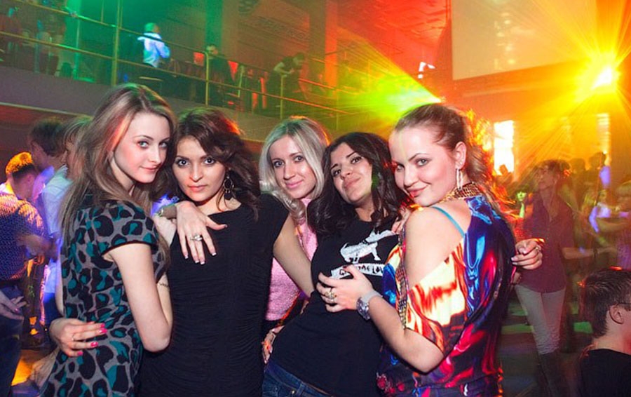 Отдых на Майорке: солнце, пляжи и незабываемые вечеринки